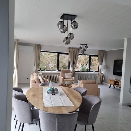 אמריך Ferienwohnung Am Rheinpark מראה חיצוני תמונה
