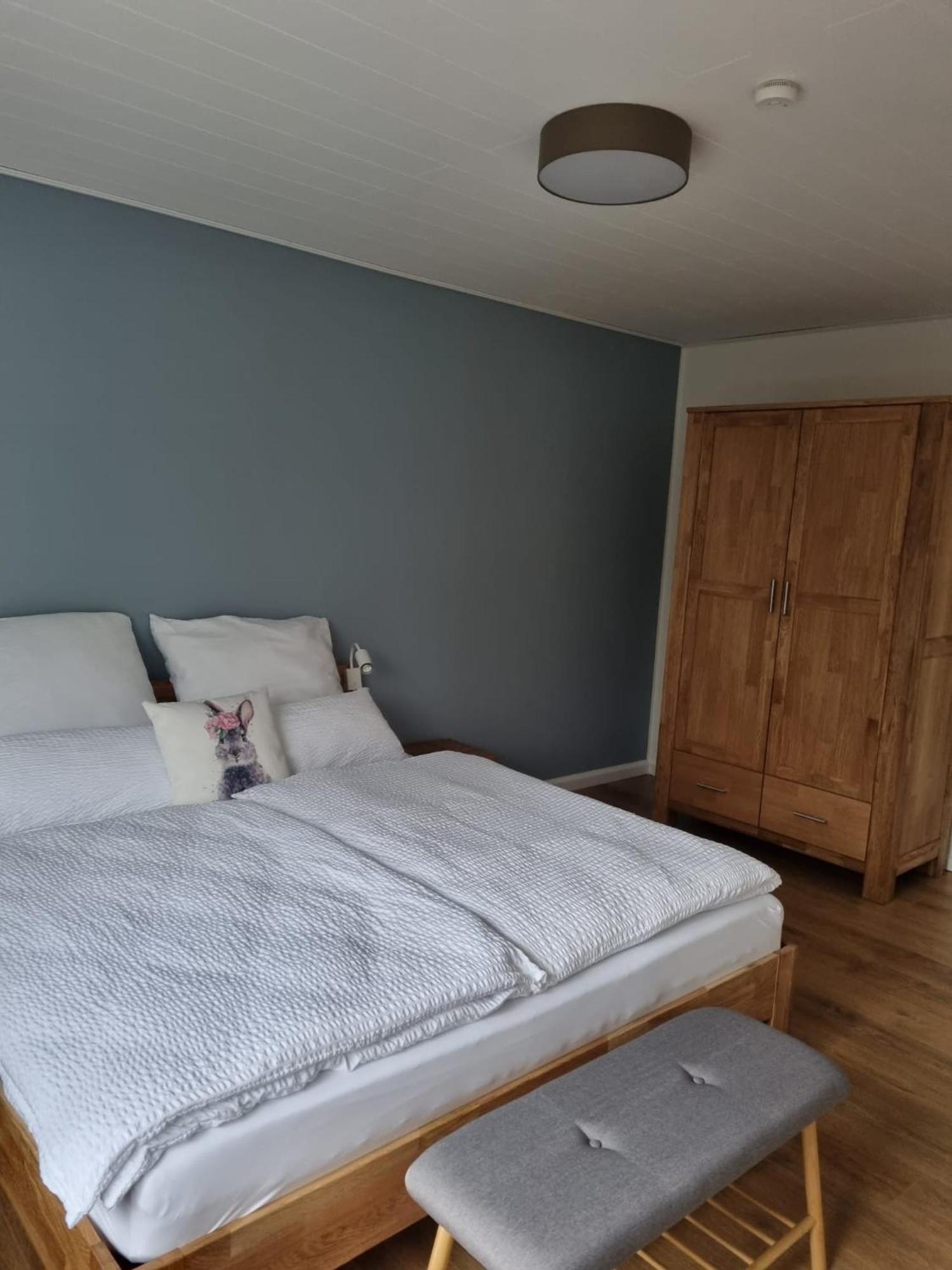 אמריך Ferienwohnung Am Rheinpark מראה חיצוני תמונה